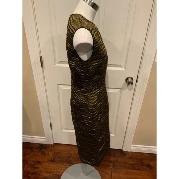 Lanvin Gold Wavy Textured Sleeveless Sheath Dress, Size 6 (US), 38 (EUR) -  www.disolcolor.com